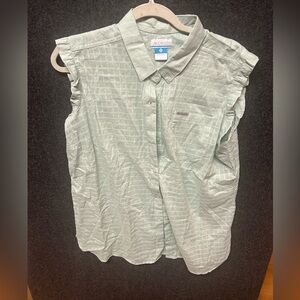 Columbia Sleeveless Collared Button Down Shirt Large